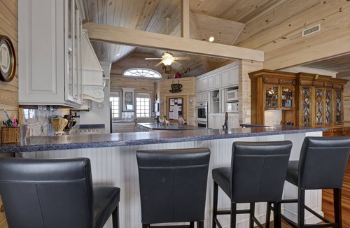 Ocean Sound Village House | 20o/o Off June-Aug. Your FAMILY Will LOVE This Place-Pool/Spa. Elevator. 8Bdrms.