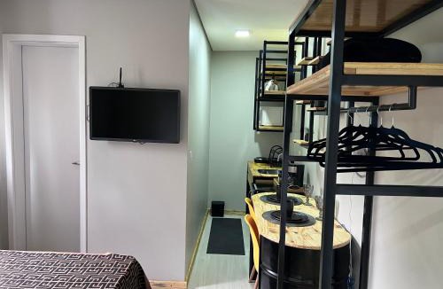 Vista Alegre Apartment | 21- Studio com decoração linda