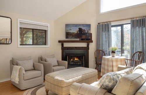 Basye Ski Chalet | 210 Nelson Way: Par Pine Lodge