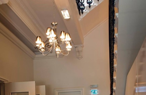 New Town Hotel | 21212