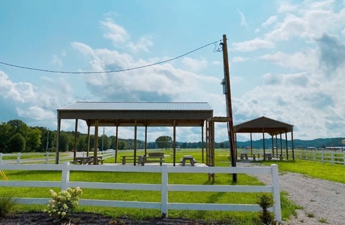 Flatwoods RV Rental | 214B RUSTIC RETREAT SITE 13