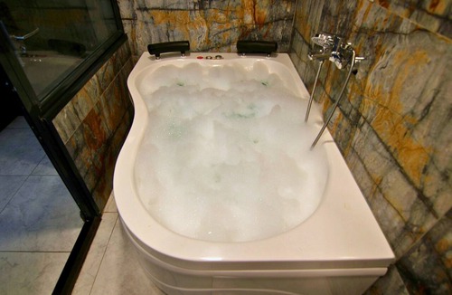 Kartal Hotel | 216 Eagle Palace Suite