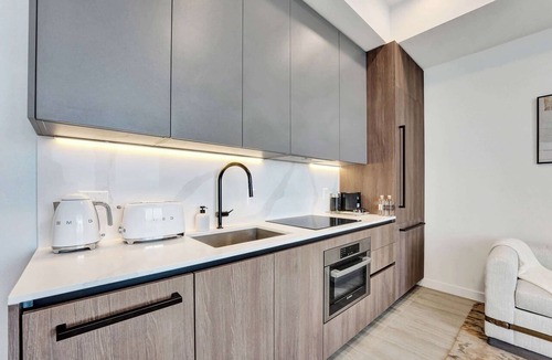 North Beach Condo | 21st-Floor 1BR | Beach Access, Pool & Skyline