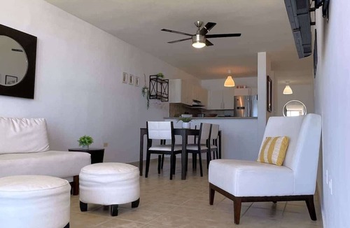 Bajura Condo | #22 Breezy Beachfront Penthouse - rooftop terrace