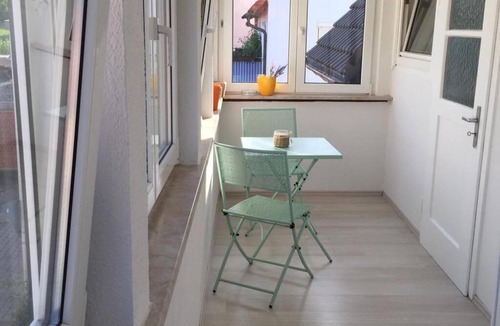 Korb Apartment | 22C große Wohnung 4 Schlafzimmer Wlan/SmartTV
