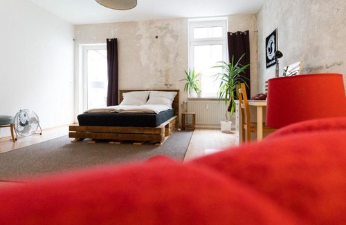 Krampfervorstadt Apartment | 230 m2 Loft mit eigenem Wintergarten mit Tischtennis & Dart, kostenloser Parkplatz