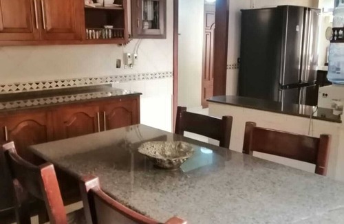 Al-Waili Apartment | 230 Sq M flat in heart of Nasr City,15 M.from airport,few mins frm several mals.