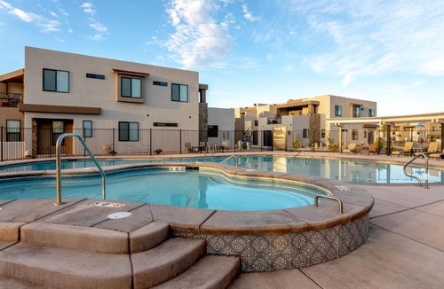 Washington House | 2318 Pet-friendly Rental In Coral Canyon