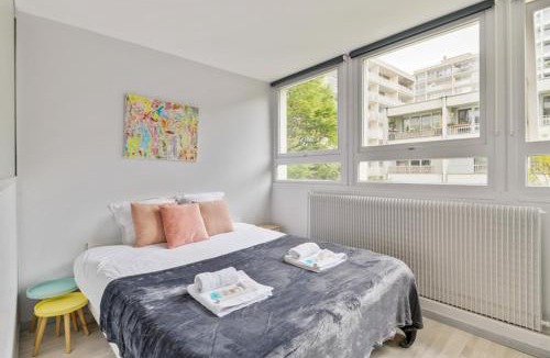 Saint-Fargeau Apartment | 232 Suite Home Shanghai Concept in Paris
