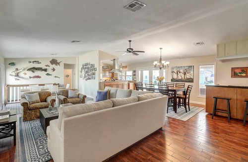 City-by-the Sea House | 237 m² House ∙ 4 bedrooms ∙ 18 guests