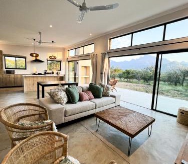 Hoedspruit Ski Chalet | 24 Degrees South Country Estate