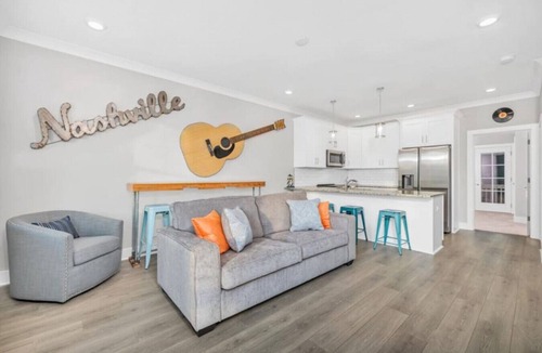 Lakewood Villa | 24 Guest Lake Hangout with 12 beds!