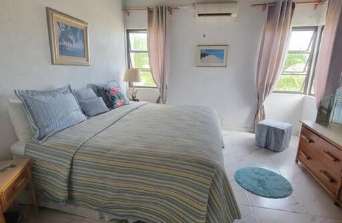 Hastings Apartment | 24 Maple Gardens