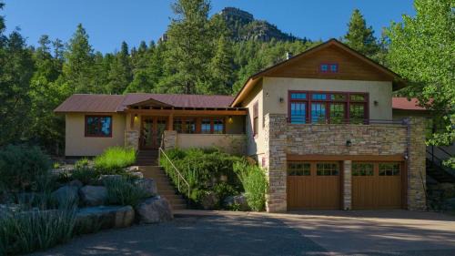 Hermosa House | 240 County Road 201