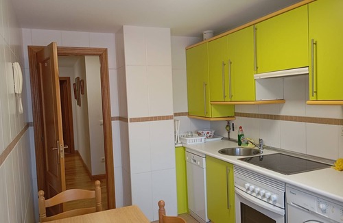 Arenas de Cabrales Apartment | 24B03 Apartamento espacioso en Arenas de Cabrales