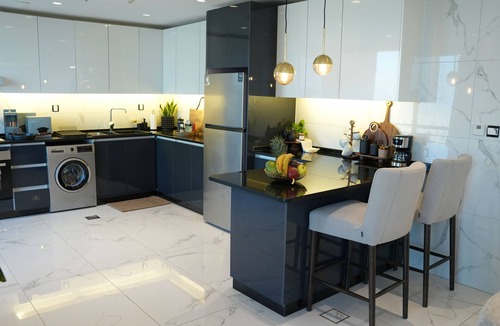 Al Abdali Apartment | 24Floor - Sky View 3BR - Abdali Boulevard Panorama