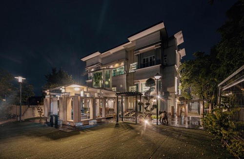 Sea Park Villa | 25,000sq.ft Grand Luxe Villa PJ 13BR 42Pax By Verano