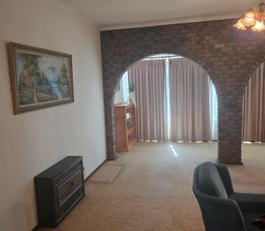 Semaphore South Villa | 25 Esplanade Beachfront Villa with Ocean Views