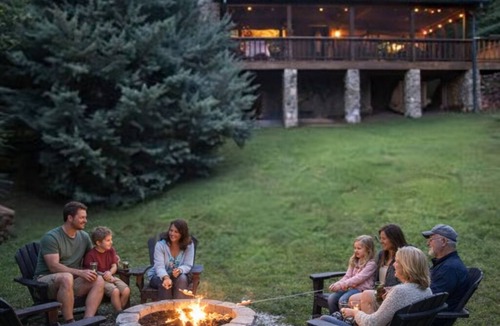 Sylva Apartment | ✨ 25% Off Premium Mountain View Cabin With Hot Tub “⭐ Guest Favorite" rated Top 5% of all Airbnb properties Fire Pit Porch Swing Hammock & Close to WCU (3 Mi), Sylva dining, pubs, shopping, the Blue Ridge Parkway, and many adventures.