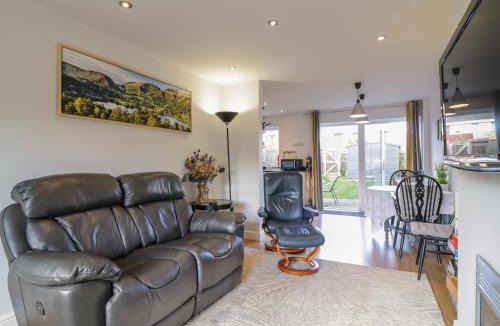 Sawston House | 25 Resbury Close