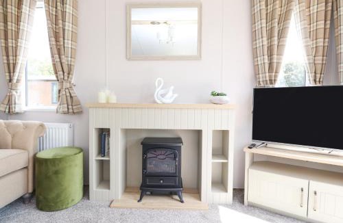 Tewitfield House | 25 Sherwood