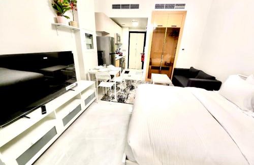 Al Barsha Apartment | 25 Studio Skyz By Danube, Arjan