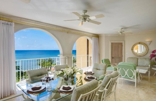Little Battaleys Condo | 2500 sq. ft. Two-Bedroom Luxury Beachfront Suite on the West Coast