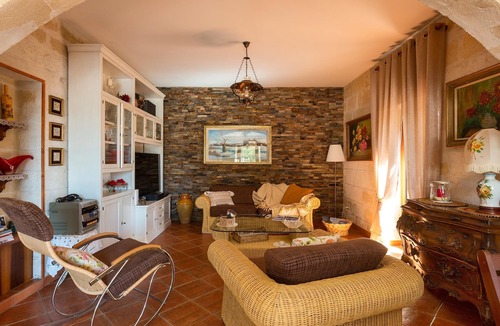 Santeramo in Colle Villa | 2520 Villa Margherita in Colle by Perle di Puglia