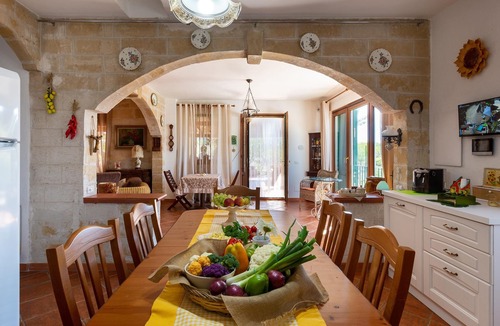 Santeramo in Colle Villa | 2520 Villa Margherita in Colle by Perle di Puglia
