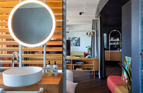 Altstadt-Nord Hotel | 25hours Hotel The Circle