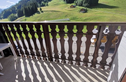 Saint-Jean-dʼAulps Apartment | 25m² Studio, balcony, perfect for 4 in the mountains