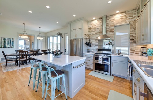 Weston House | 26-Acre Pilot Point Ranch Home w/Pool & Mini Golf