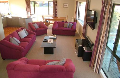 Hanmer Springs House | 27 Denby Place