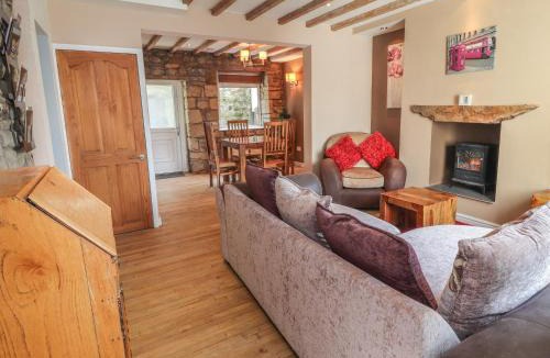 Brymbo House | 27 Green Road