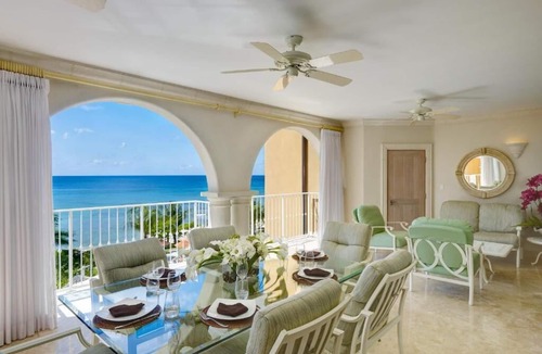 Little Battaleys Villa | 2700 sq. ft. Three-Bedroom Luxury Beachfront Suite on the West Coast
