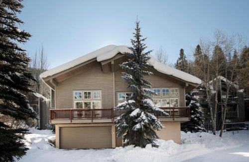 Intermountain House | 2782 Kinnikinnick Rd Unit D