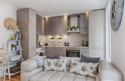 Alfama Apartment | 28 Tram Central Apartment (C40)