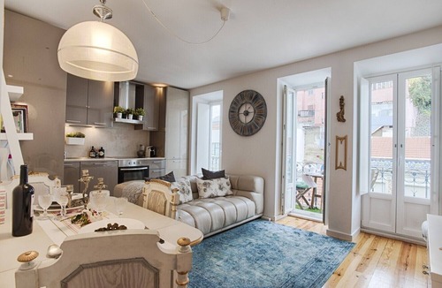 Alfama Apartment | 28 Tram Central Apartment (C40)