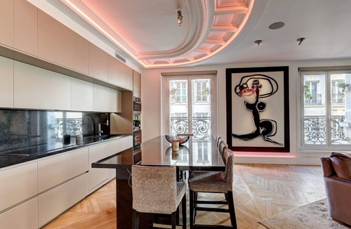 6th Arrondissement Apartment | 280m2luxury Floatingabove Paris’s most storied brasseries-Deux Magots,Café Flore
