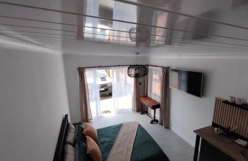 Port Elizabeth Apartment | 284 On Circular 1