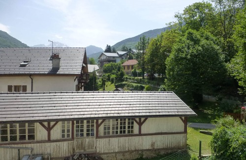 Brides-les-Bains Apartment | 28m² Studio Equipped with Balcony, Wi-Fi & Parking - Pets Welcome