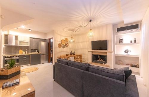 Katsarou Villa | 2B Luxurious Villa Io, With Private Pool And Stunningt Sea Views