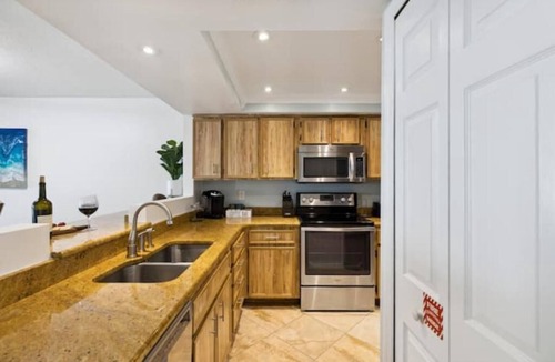 Cocoa Beach Condo | 2BD/2BA Cocoa Beach Oceanfront + POOL & ALL of Downtown!
