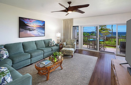 Lihue Condo | 2BD/2BA Oceanfront Condo with Beach Access