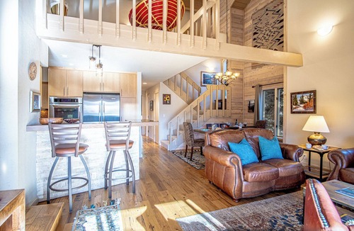 Elkhorn Village House | 2BD Fairway Nine Golf Condo + Free Resort Amenities