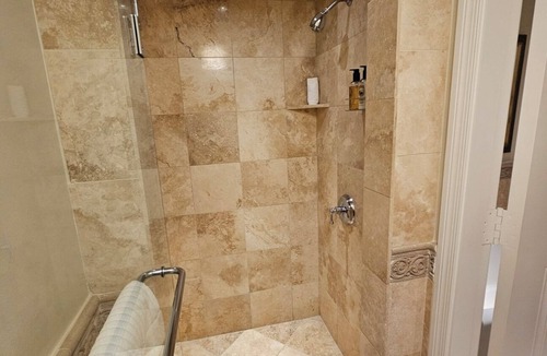 Nazareth Resort | 2BD Oceanfront Oasis — Relax, Recharge, Repeat in St. Thomas!