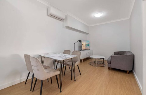 Koonawarra Cabin | 2BDR Granny Flat For Family Retreat