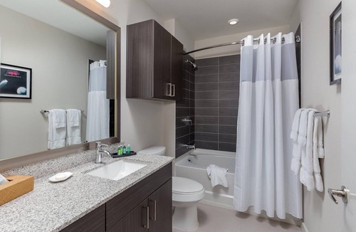 Civic District Resort | 2Bed/2Bath Deluxe Suite in Central Austin Resort with a Rooftop Pool!