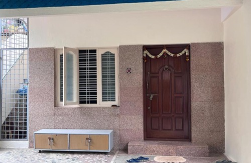 Agara House | 2BHK with parking & ample space