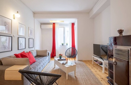 Lozenets Apartment | 2BR + 1.5 BTH - Metro - Spacious - Kitchen
